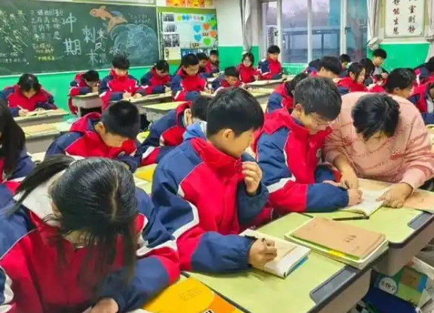 双减要有效减轻义务教育阶段学生